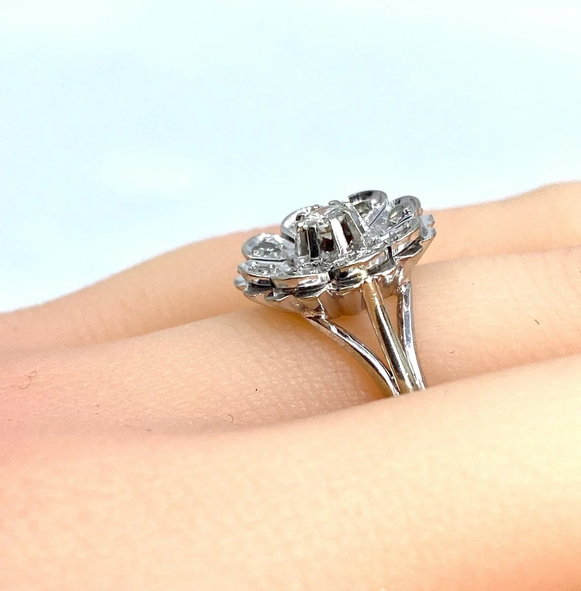 Bague en or blanc et diamants - Image 5