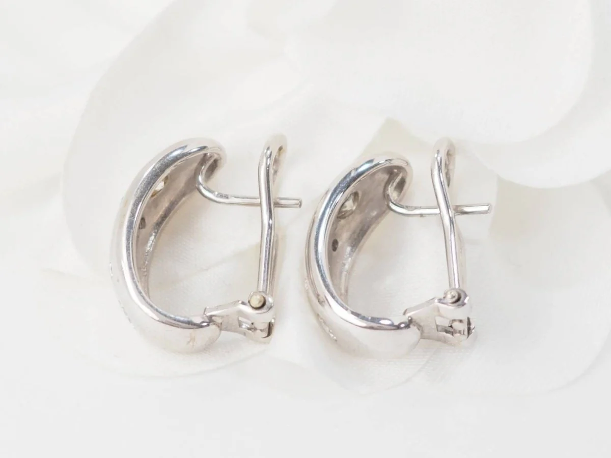 Boucles d'Oreilles En Or Blanc Et Diamants - Image 7