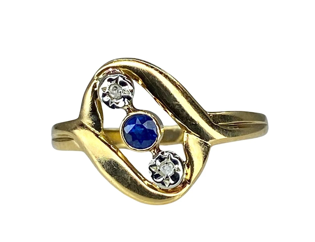 Bague en or jaune 18 carats en saphir et diamants