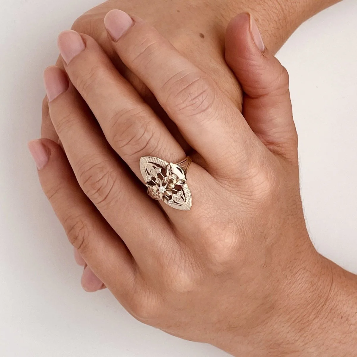 Bague marquise diamants en or deux tons - Image 2