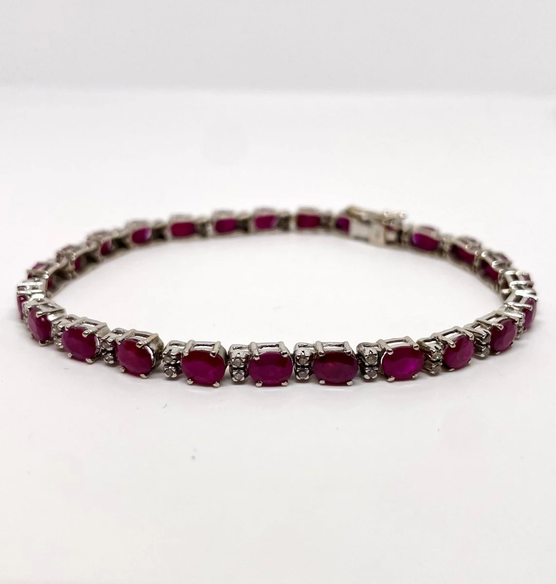 Bracelet tennis or blanc rubis et diamants - Image 2
