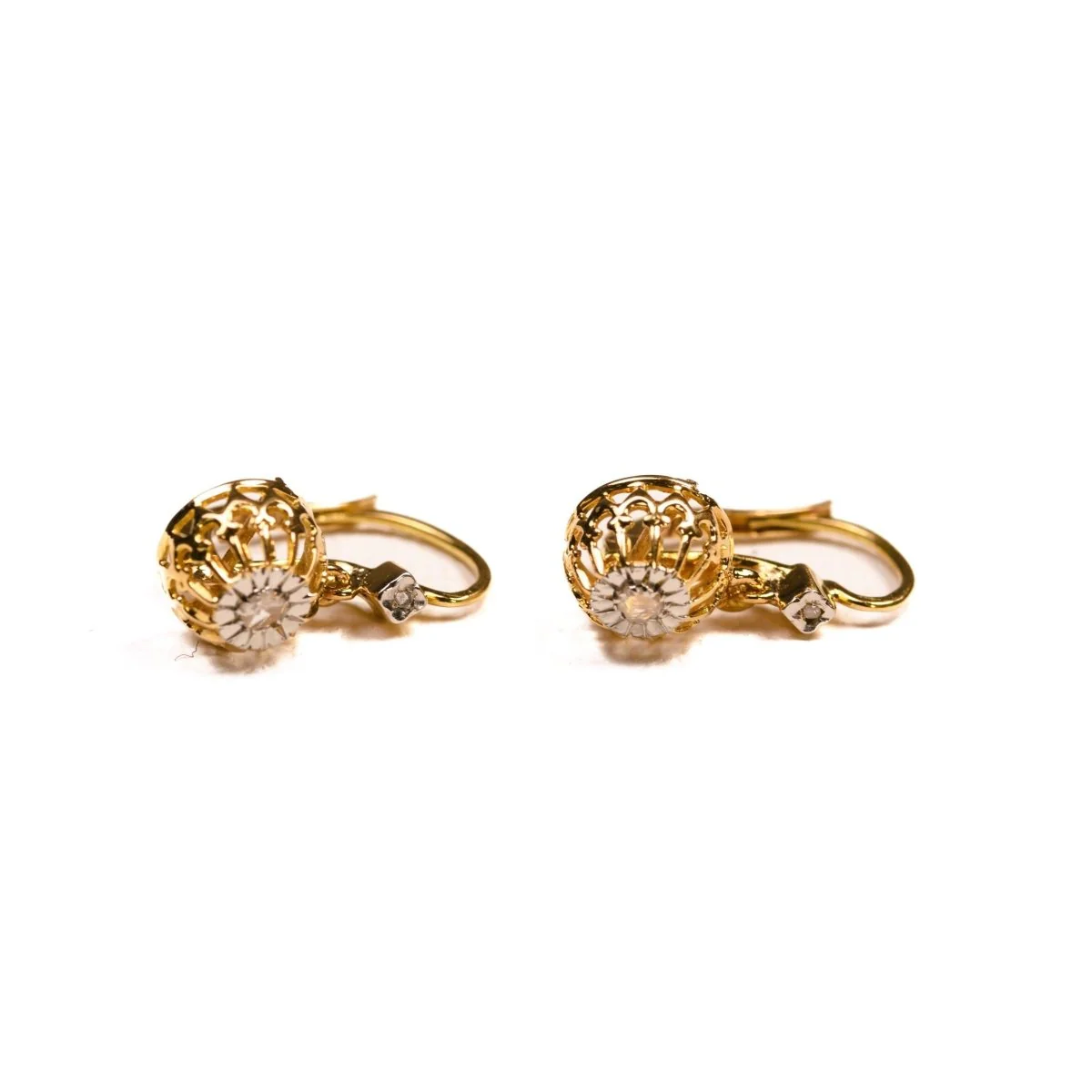 Boucles d'oreilles Dormeuses en or jaune et blanc et diamants - Image 3