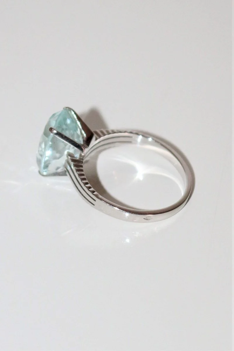 Bague Or Blanc Aigue-marine 4.66cts - Image 7