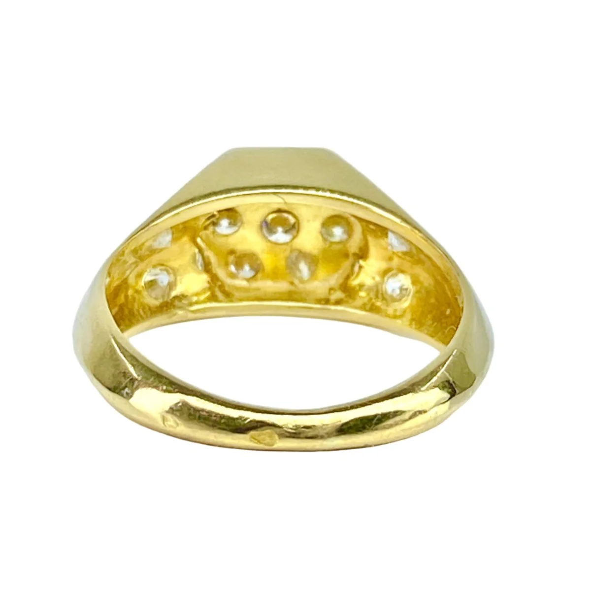 Bague Chevalière en or jaune et diamants - Image 4