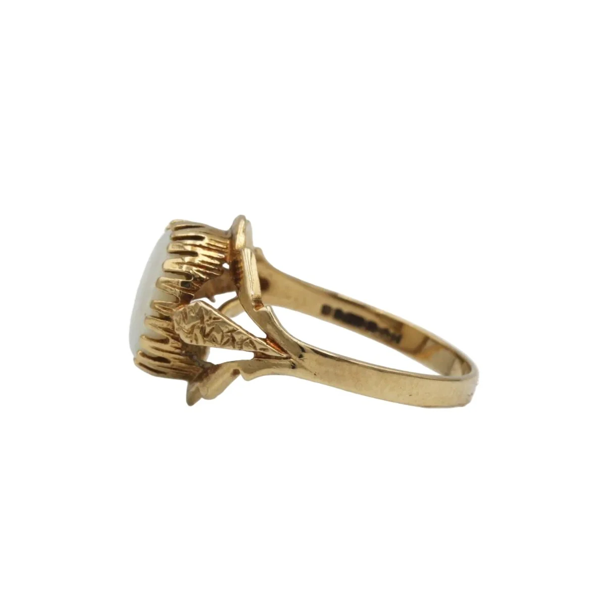 Bague Entourage en or jaune et opale - Image 2