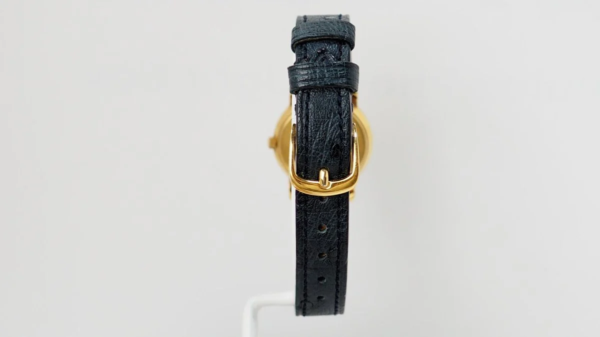 Montre HERMÈS "Sellier" en or jaune en cuir d'autruce - Image 8