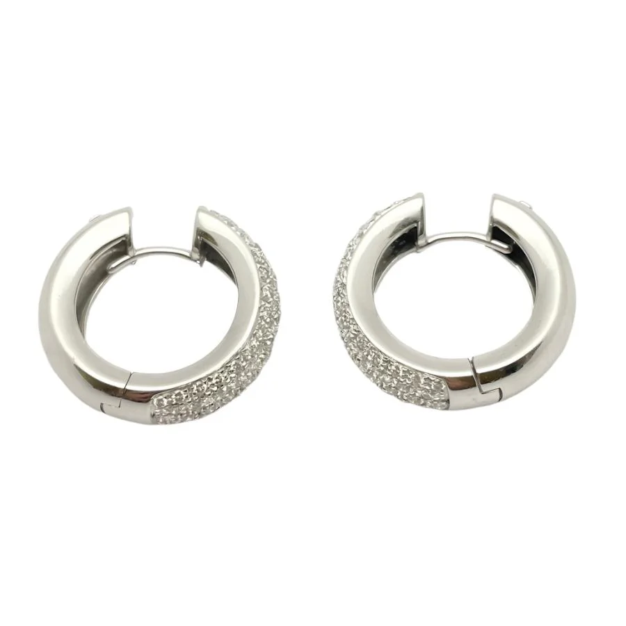 Boucles d'oreilles en or blanc et diamants - Image 2