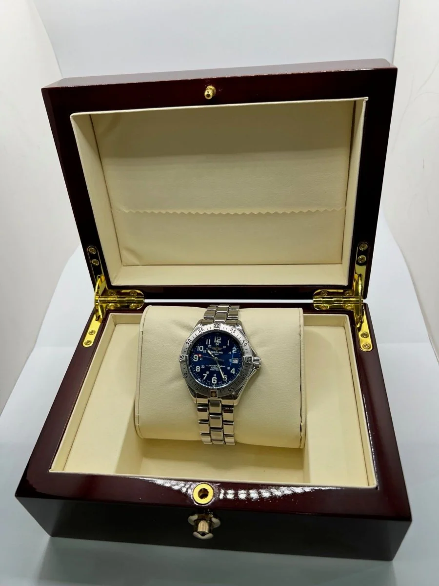 Breitling Superocean Automatic A17040 - Image 2