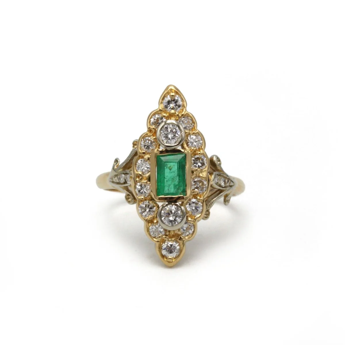 Bague - Or, Emeraude et Diamants