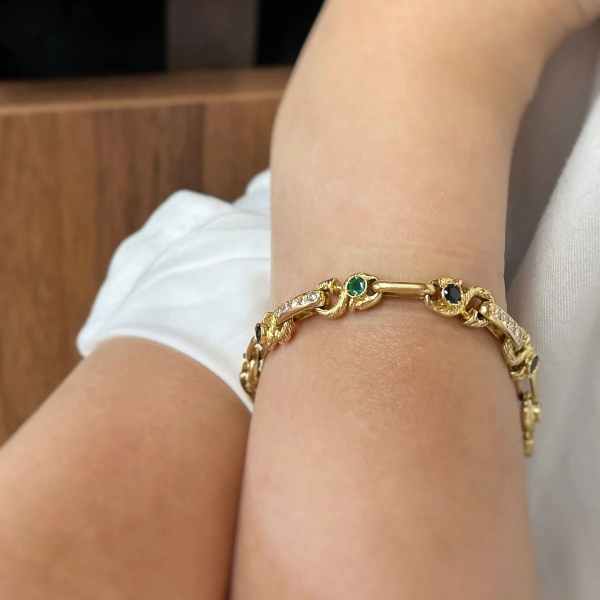 Bracelet - Or, diamants, saphirs et émeraudes - Image 3