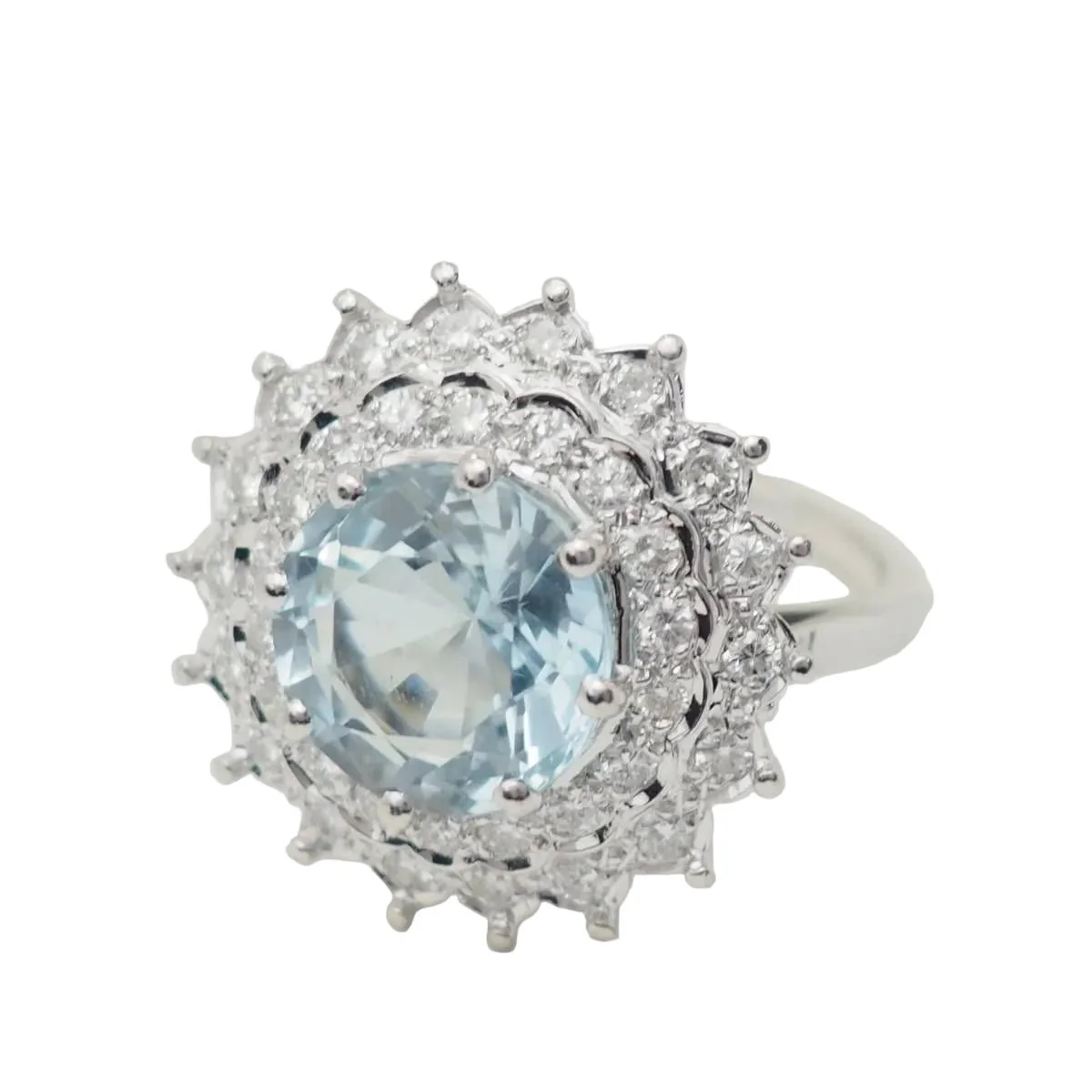 Bague Entourage en or blanc, platine, aigue-marine et diamants - Image 3