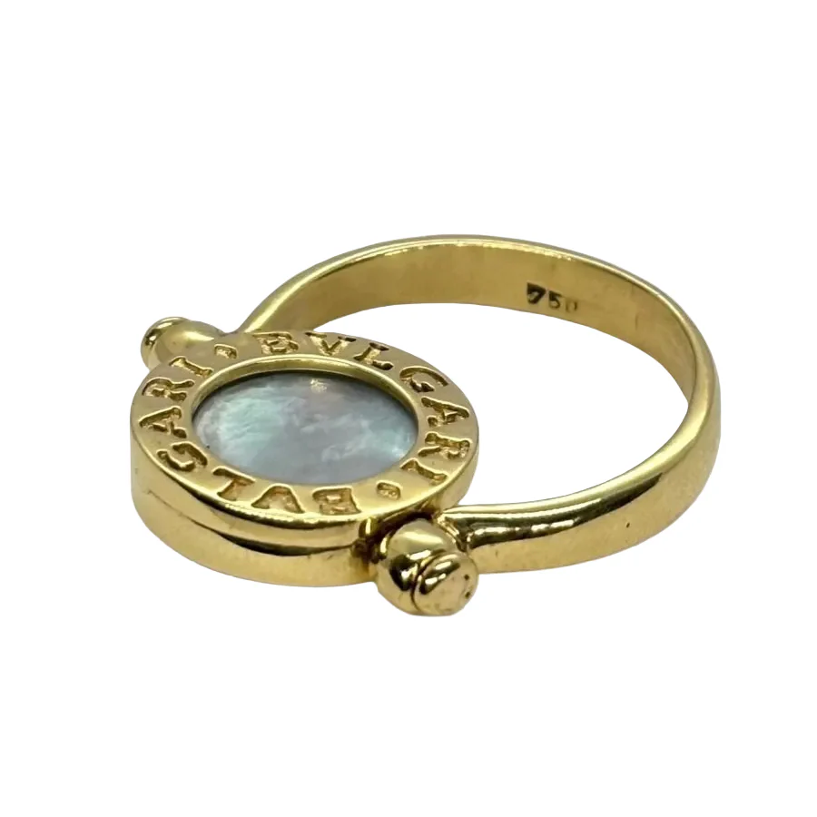 Bague BULGARI en or jaune, nacre, et onyx - Image 7