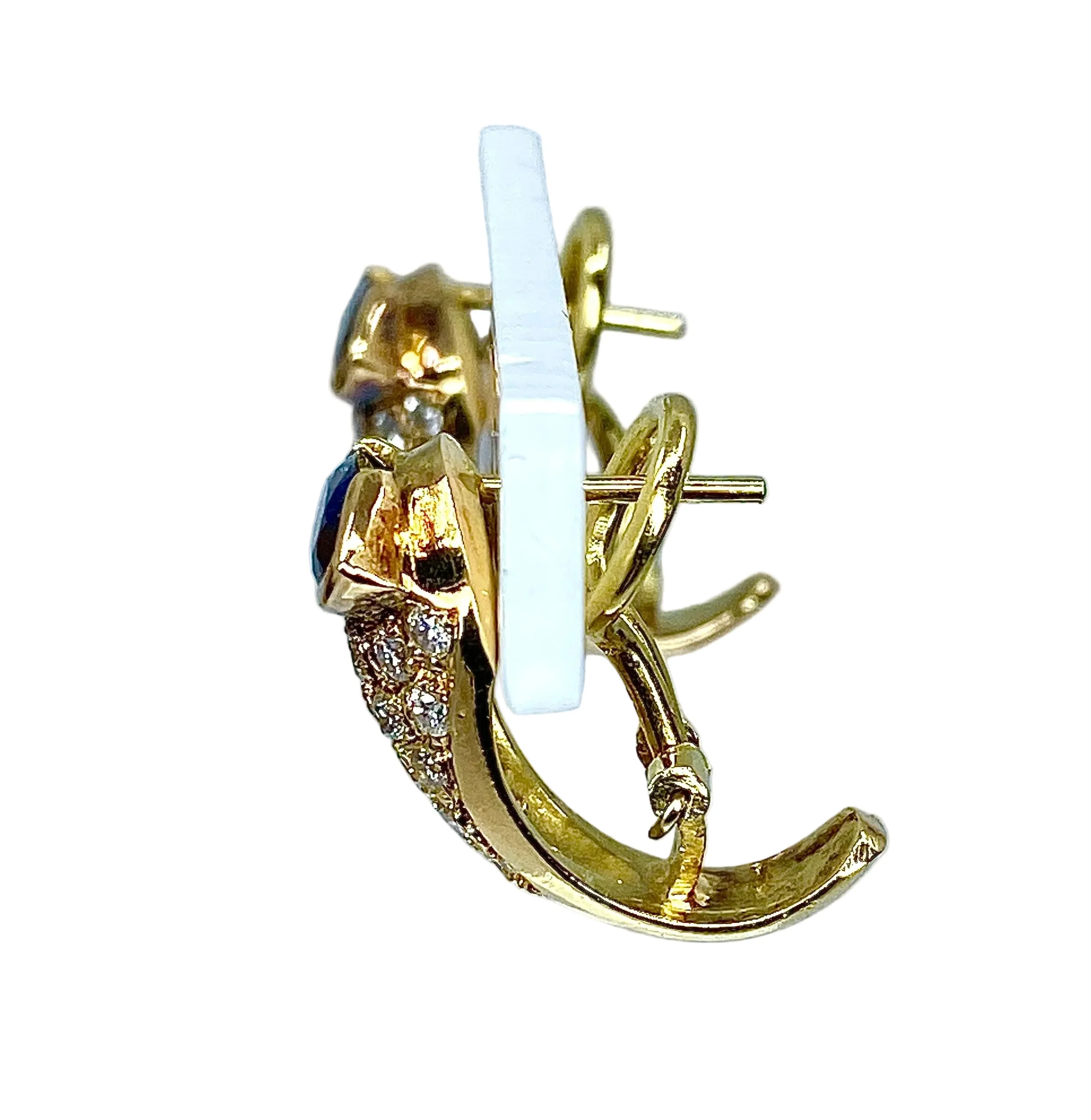 Boucles d'oreilles Clips en or jaune, saphirs et diamants - Image 4