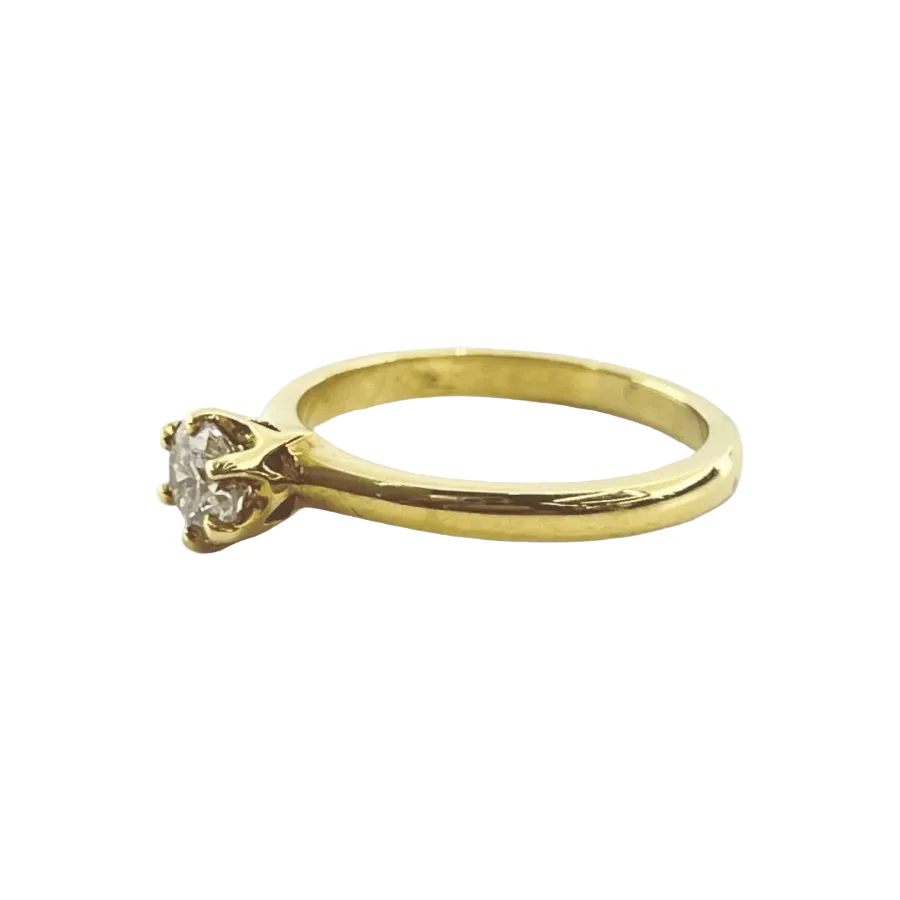 Bague Solitaire en or jaune et diamant - Image 3
