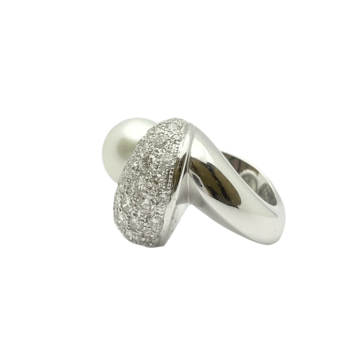 Bague en or blanc, perle et diamants - Image 2
