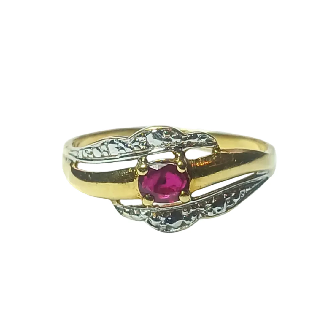 Bague en or jaune, or blanc, et rubis