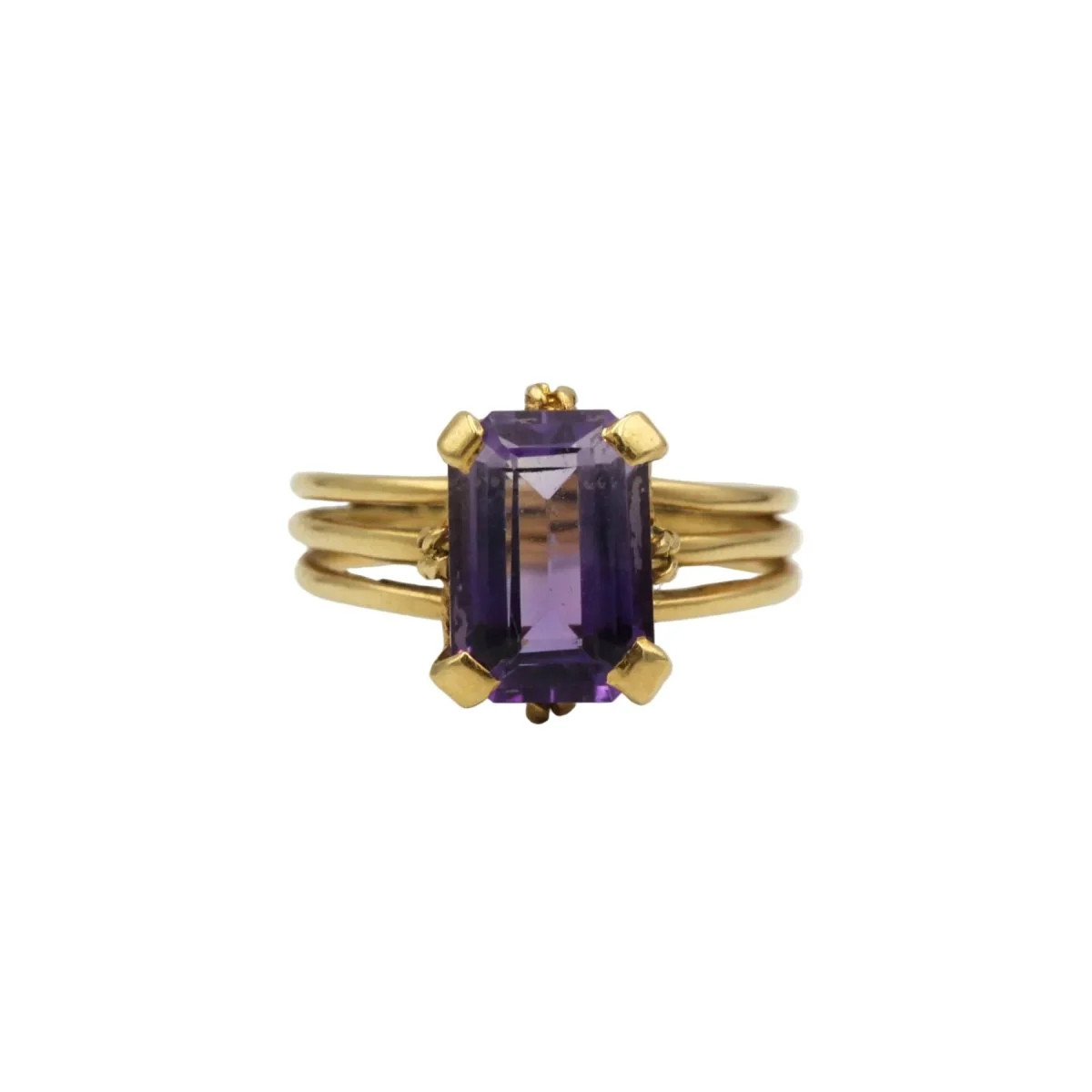 Bague Solitaire en or jaune et améthyste