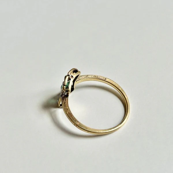 Bague ancienne en or jaune 18k et émeraude - Image 3