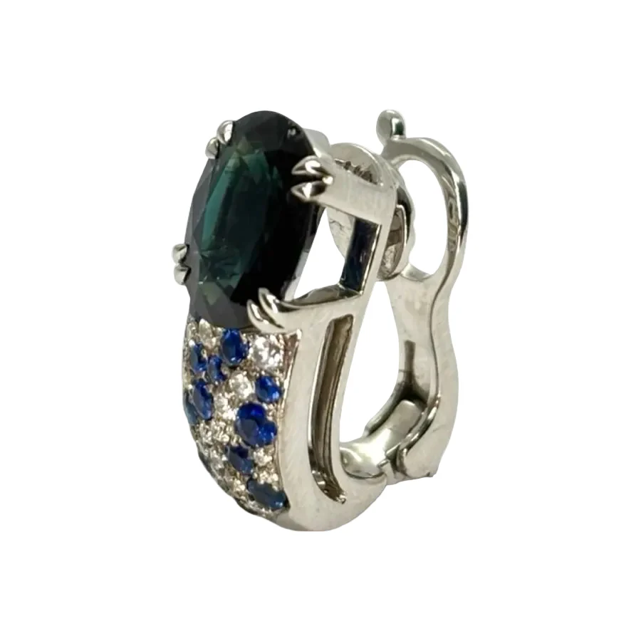Boucles d'oreilles Clip MAUBOUSSIN en or blanc saphir et diamants - Image 2
