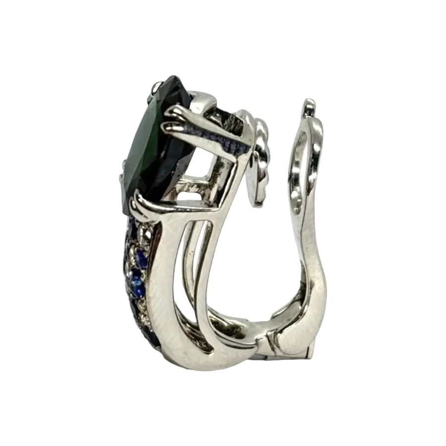 Boucles d'oreilles Clip MAUBOUSSIN en or blanc saphir et diamants - Image 3