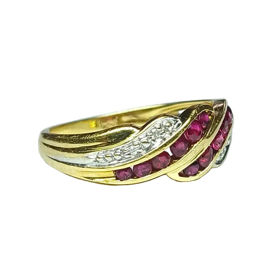 Bague en or blanc, or jaune, rubis et diamants - Image 4