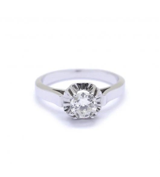 Solitaire - Diamant de 0.85 carat