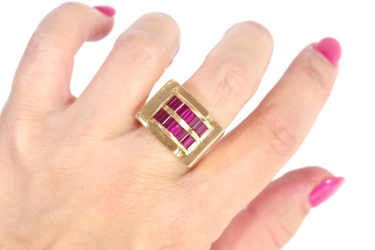 Bague Tank rubis en or - Image 5