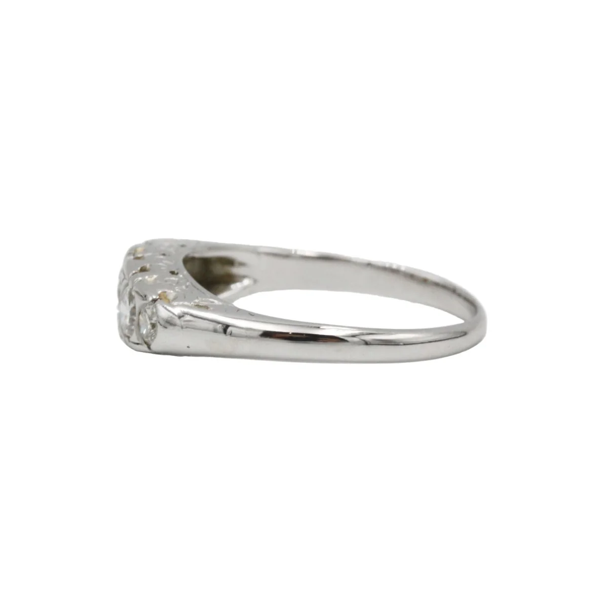 Bague Jarretière en or jaune et diamants - Image 2
