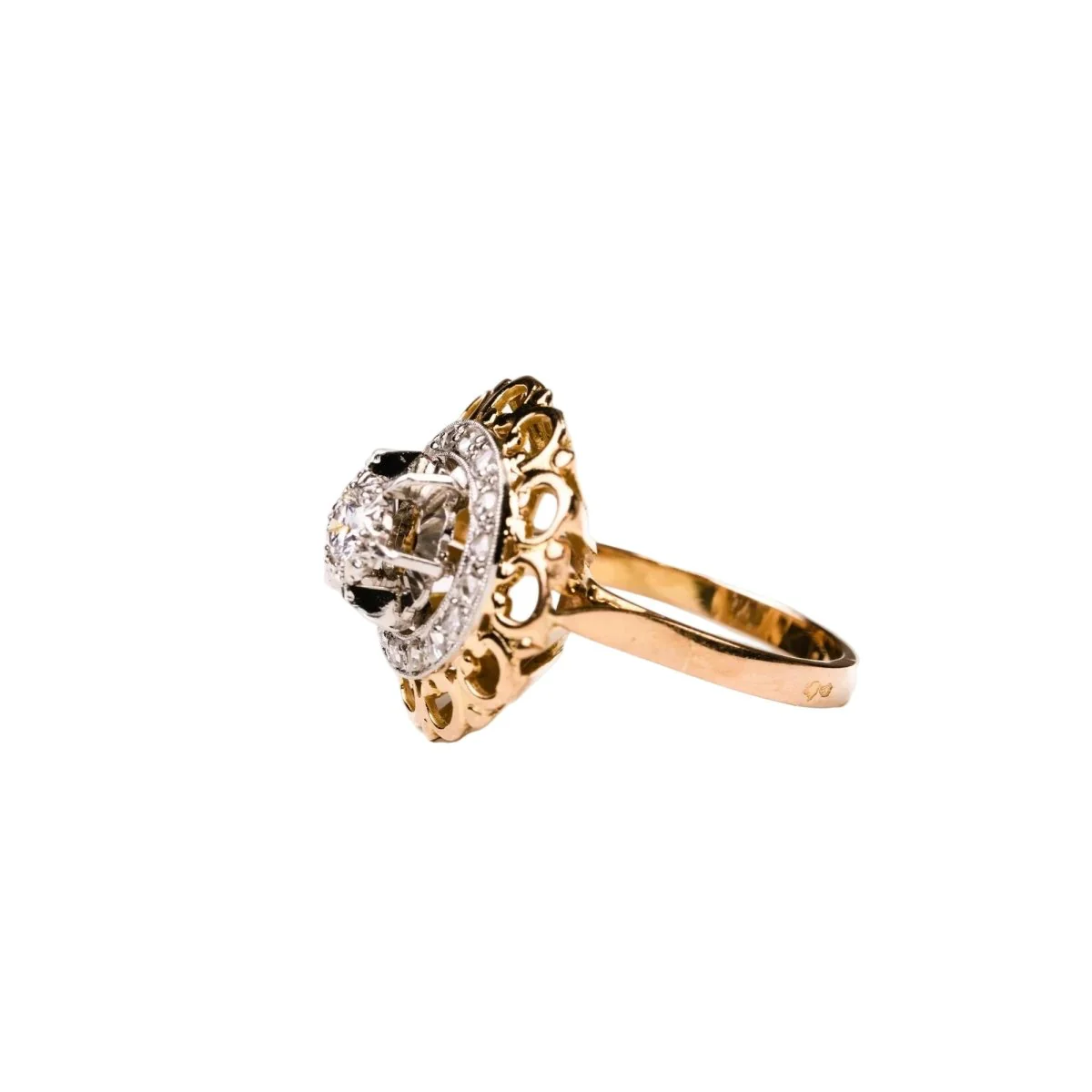 Bague Dôme en or jaune, platine et diamants - Image 3