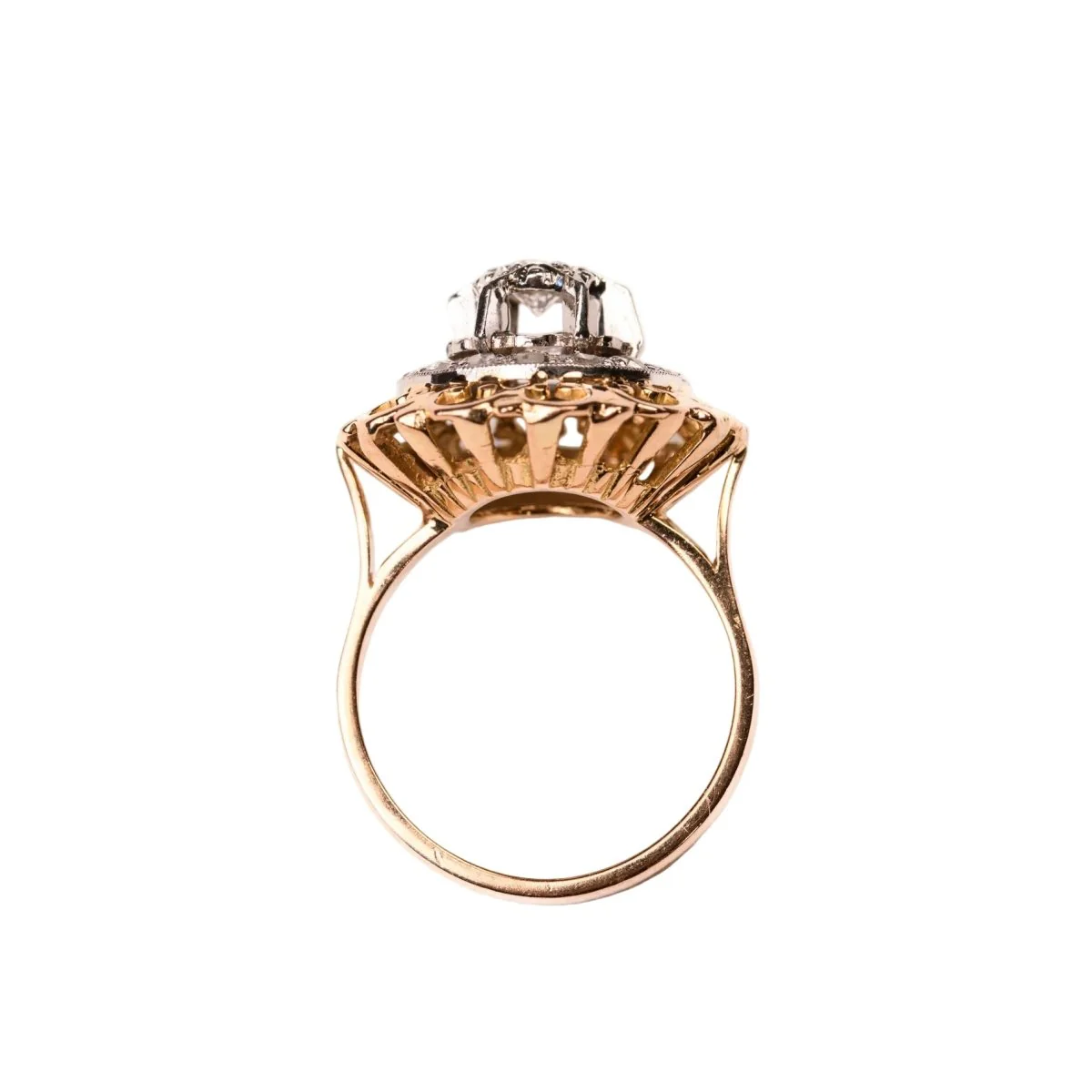 Bague Dôme en or jaune, platine et diamants - Image 5