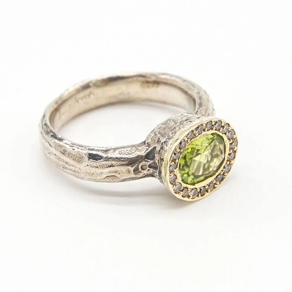 Bague en argent et or avec diamants et péridot - Image 5