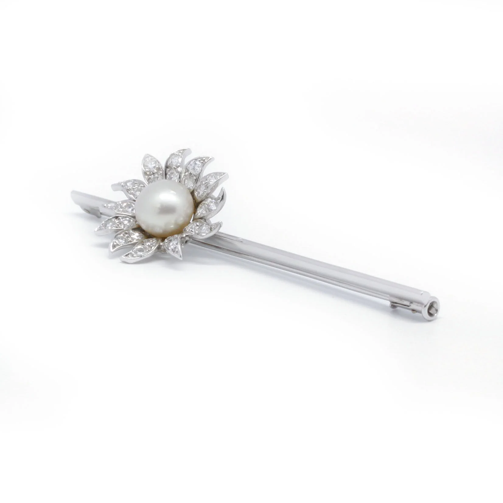 Broche fleur- Or, platine, perle et diamants - Image 2