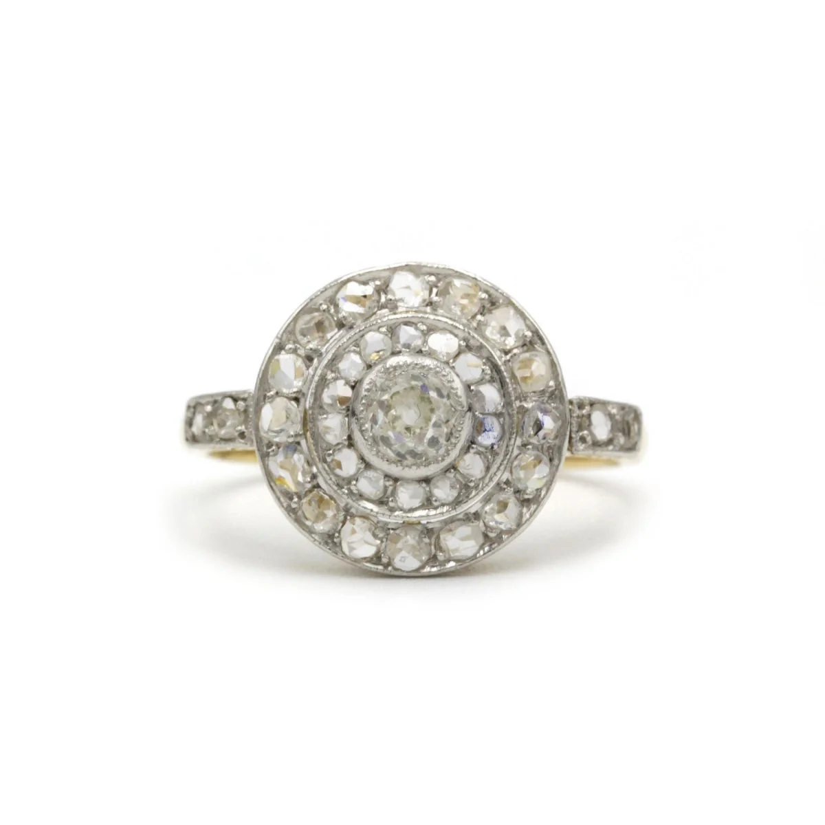 Bague en or jaune et diamants