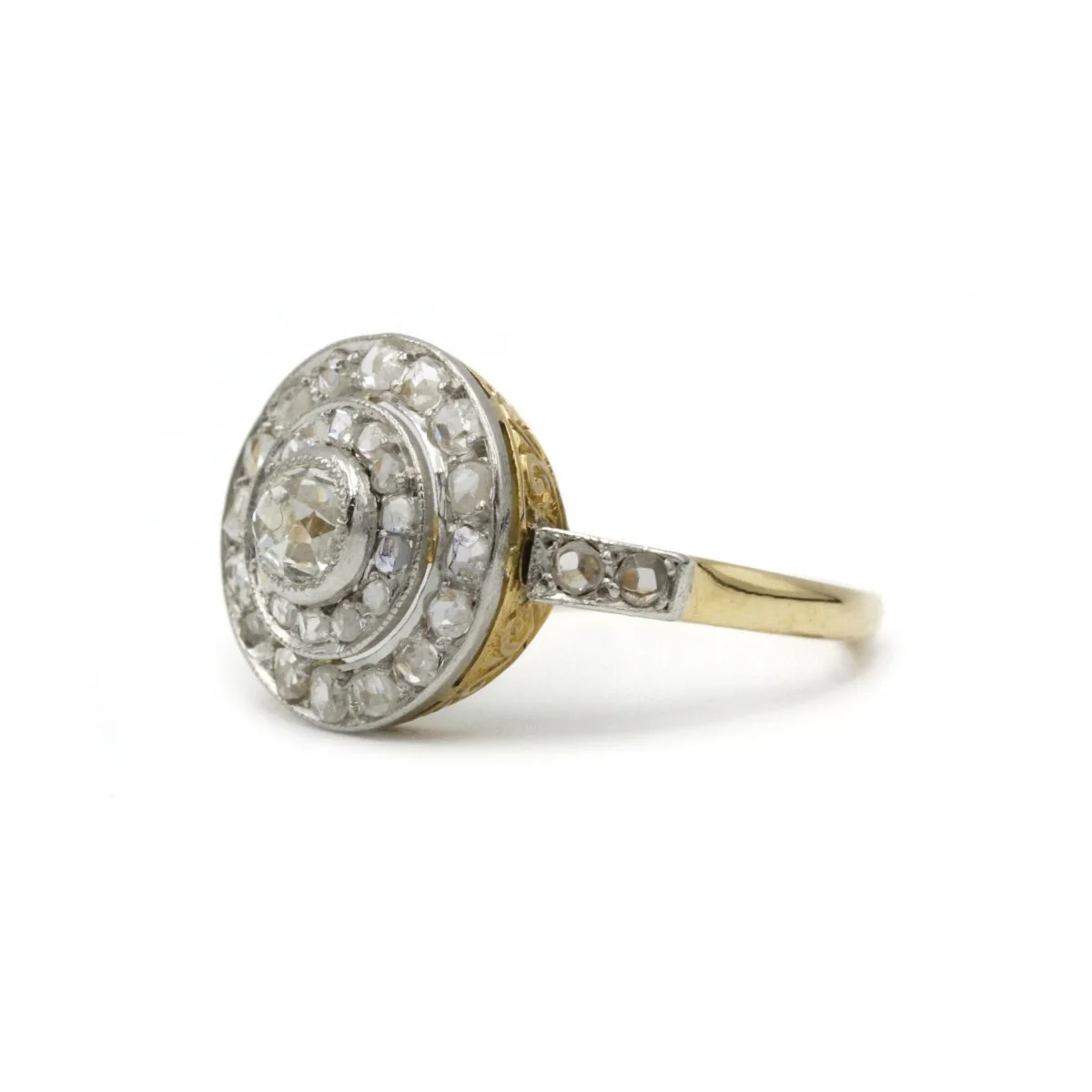 Bague en or jaune et diamants - Image 2