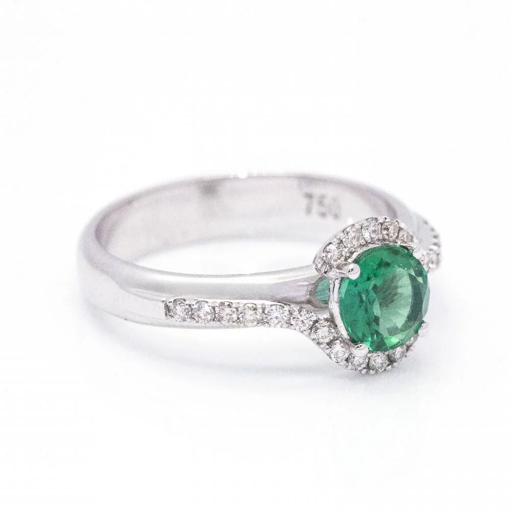 Bague Solitaire en or blanc, émeraude et diamant - Image 3
