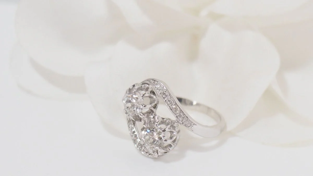 Bague Toi & Moi en platine et diamants - Image 5