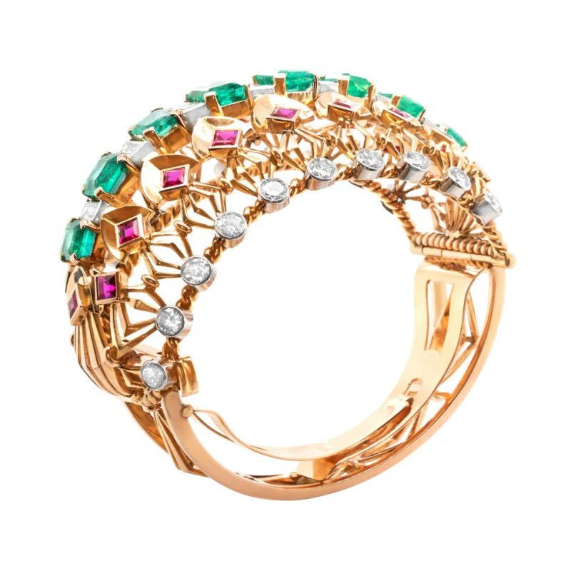Bracelet 1940 Or Jaune, Emeraudes de Colombie, Diamants et Rubis - Image 4