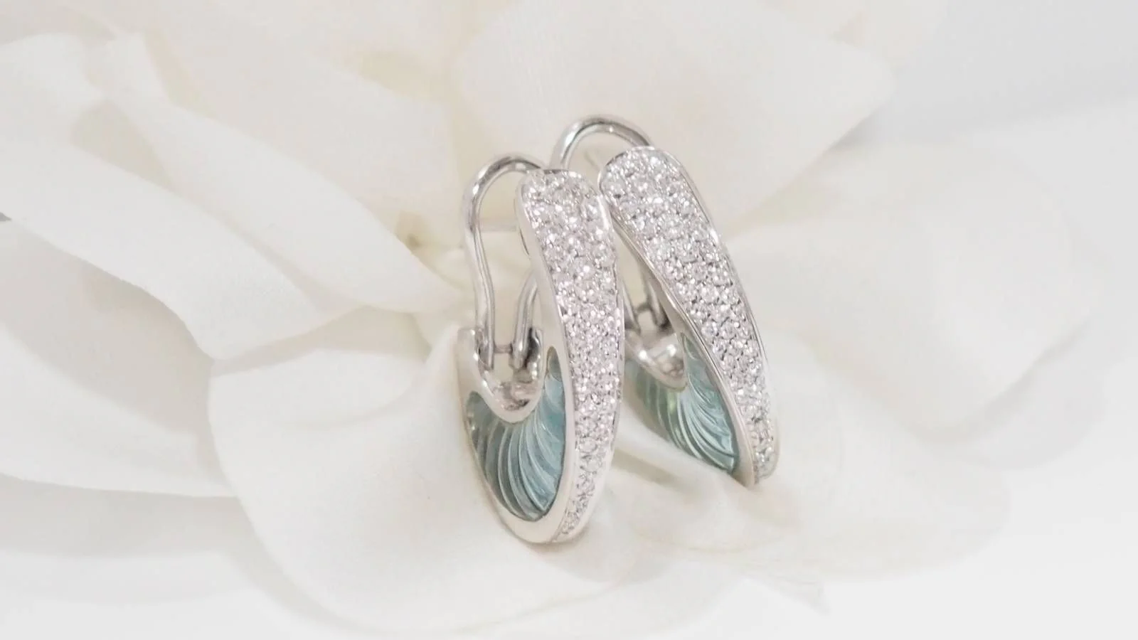 Boucles d'oreilles Clips en or blanc aigues marines et diamants