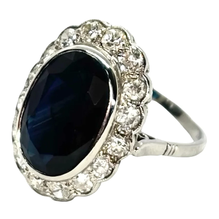 Bague en platine, saphir, et diamants - Image 3
