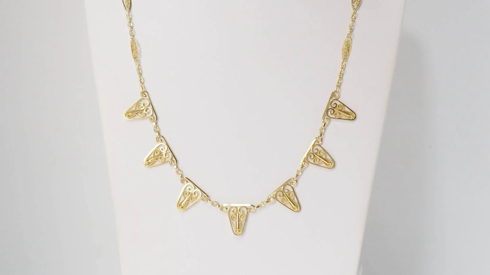 Collier draperie en or filigrané - Image 3