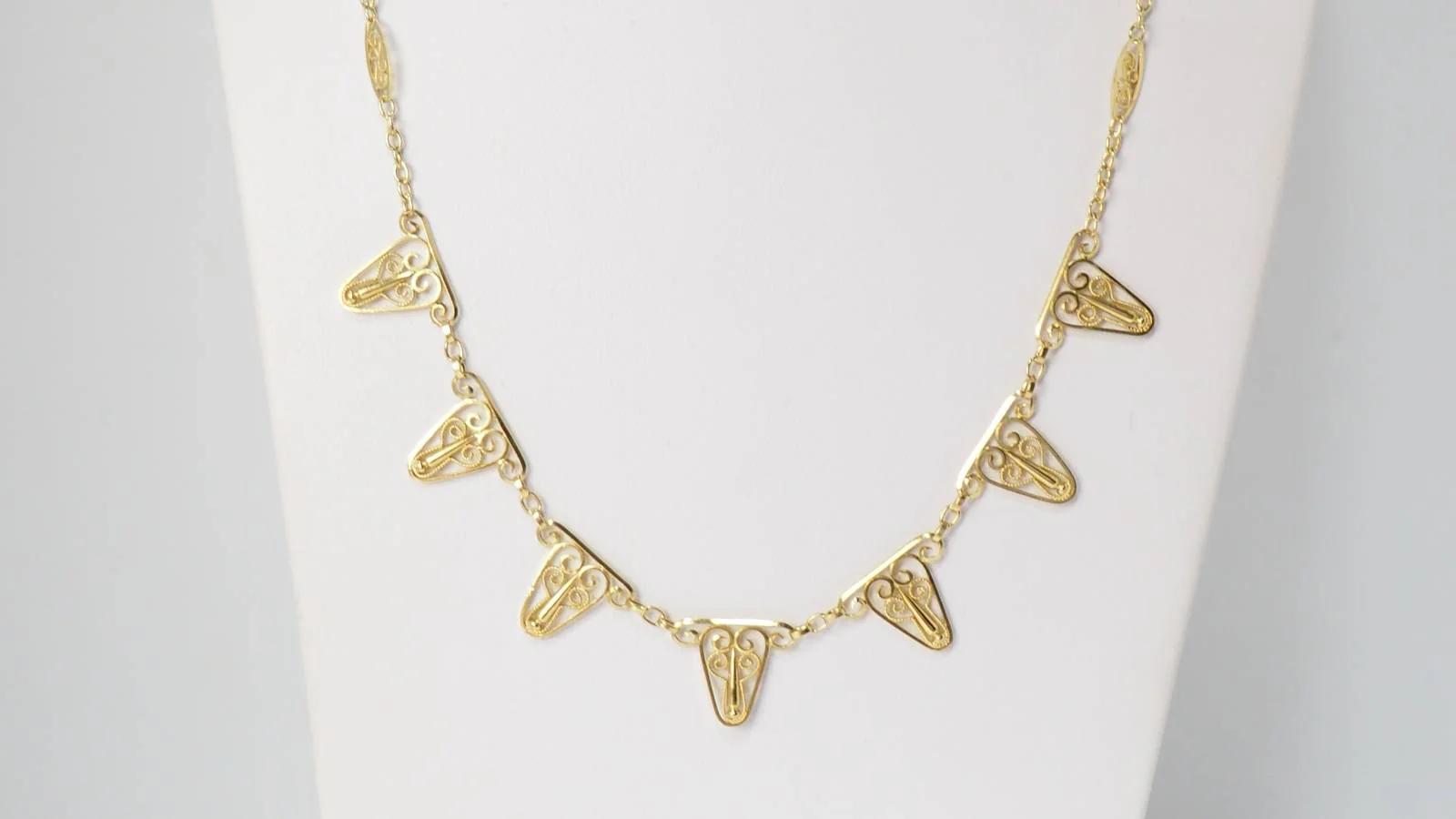 Collier draperie en or filigrané - Image 4