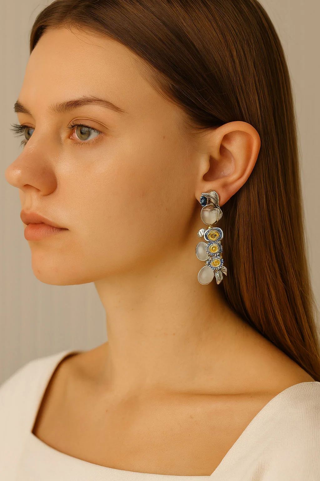 Boucles d'oreilles Clip en or blanc, or jaune et saphir - Image 4