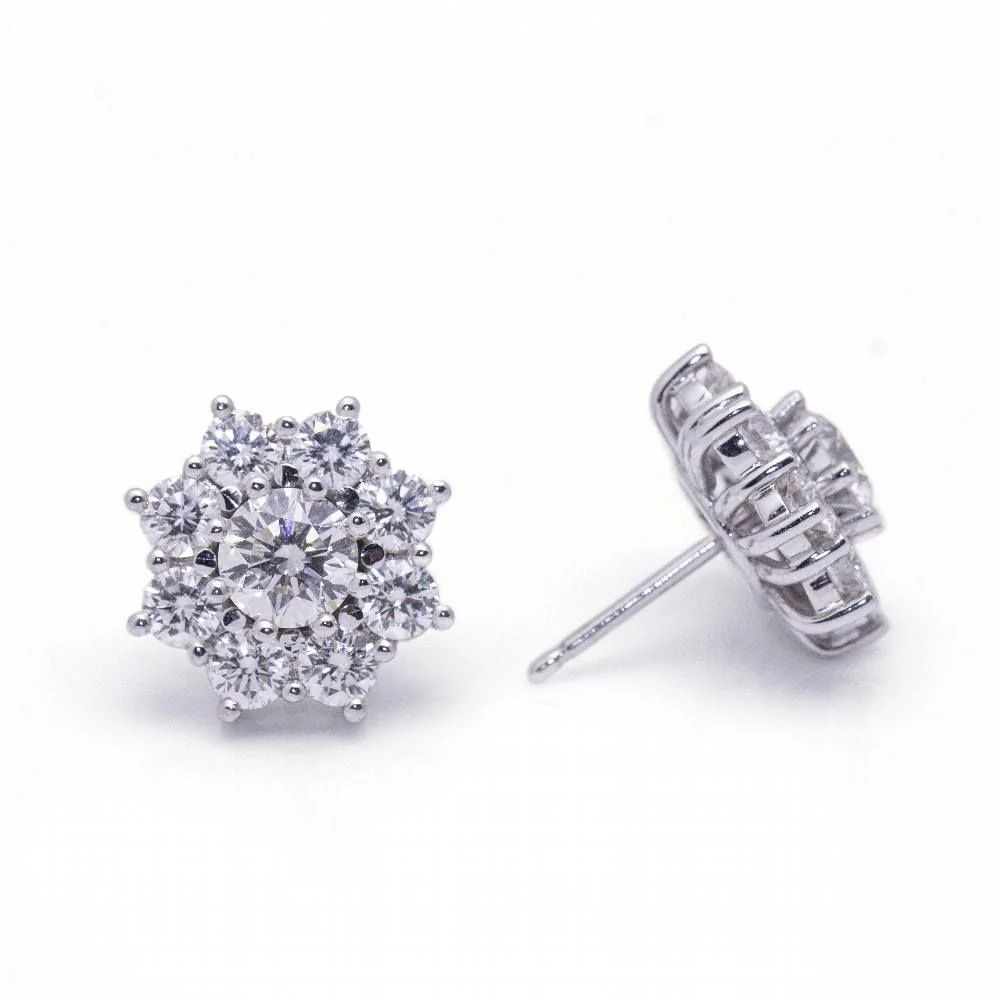 Boucles d'oreilles ROSETON en or blanc et diamants - Image 3