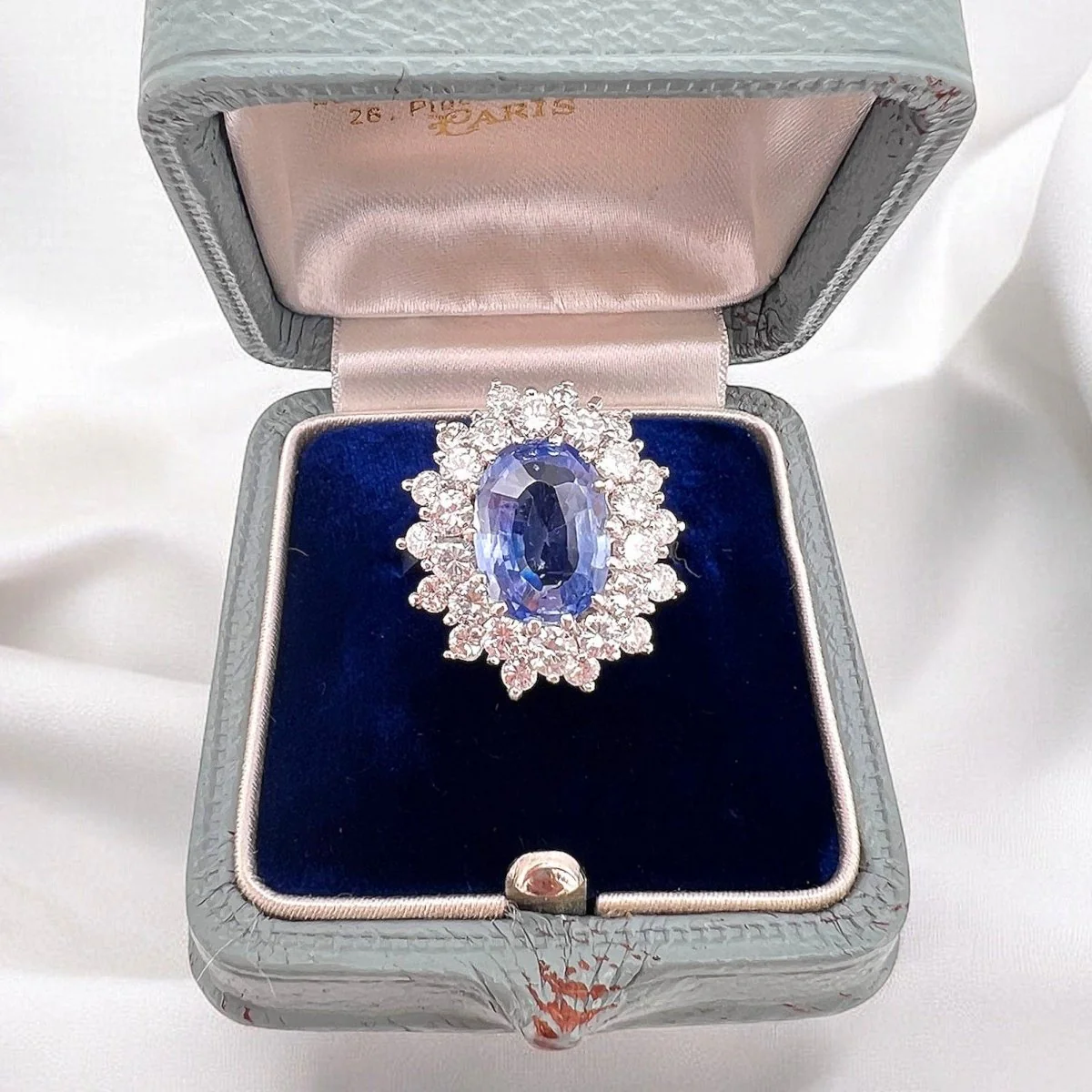 Bague Pompadour Saphir Ceylan 4,67 carats et Diamants - Image 2