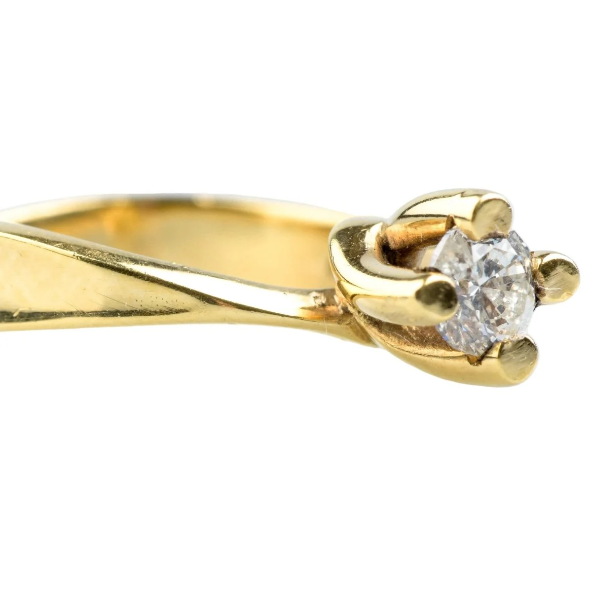 Bague Solitaire en or jaune et diamant - Image 3