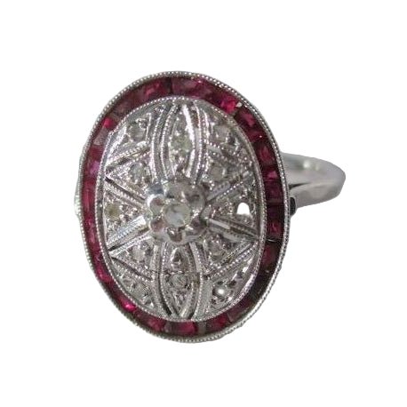 Bague Pompadour en or blanc, rubis et diamants