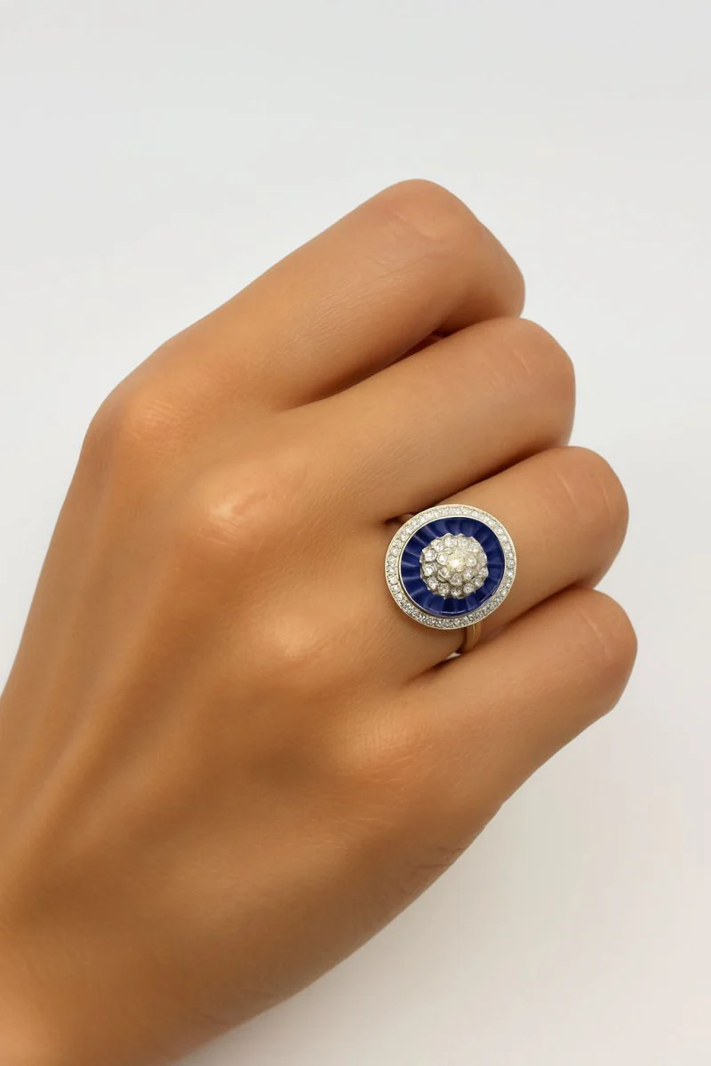 Bague Art Déco diamants et pierres bleues - Image 5