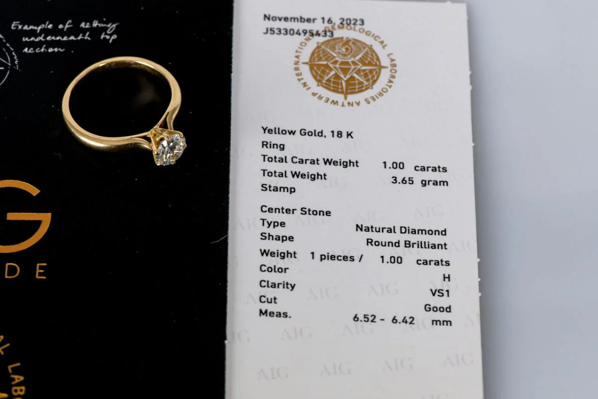 Bague alliance solitaire en or 18 carats ornée d’1 diamant 1ct - Image 11