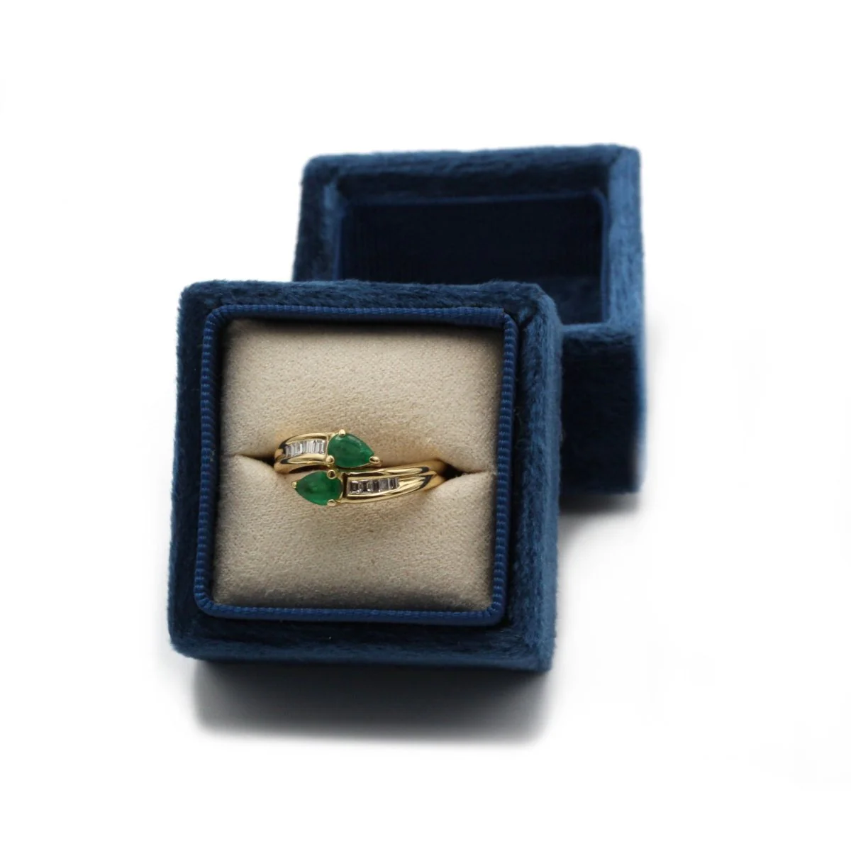Bague Toi & Moi en or jaune, émeraudes et diamants - Image 6