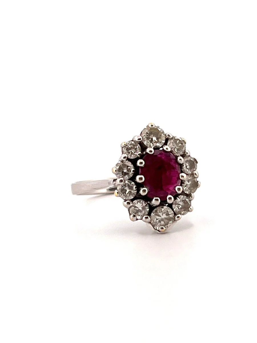 Bague Marguerite en or blanc et en rubis et diamants - Image 5